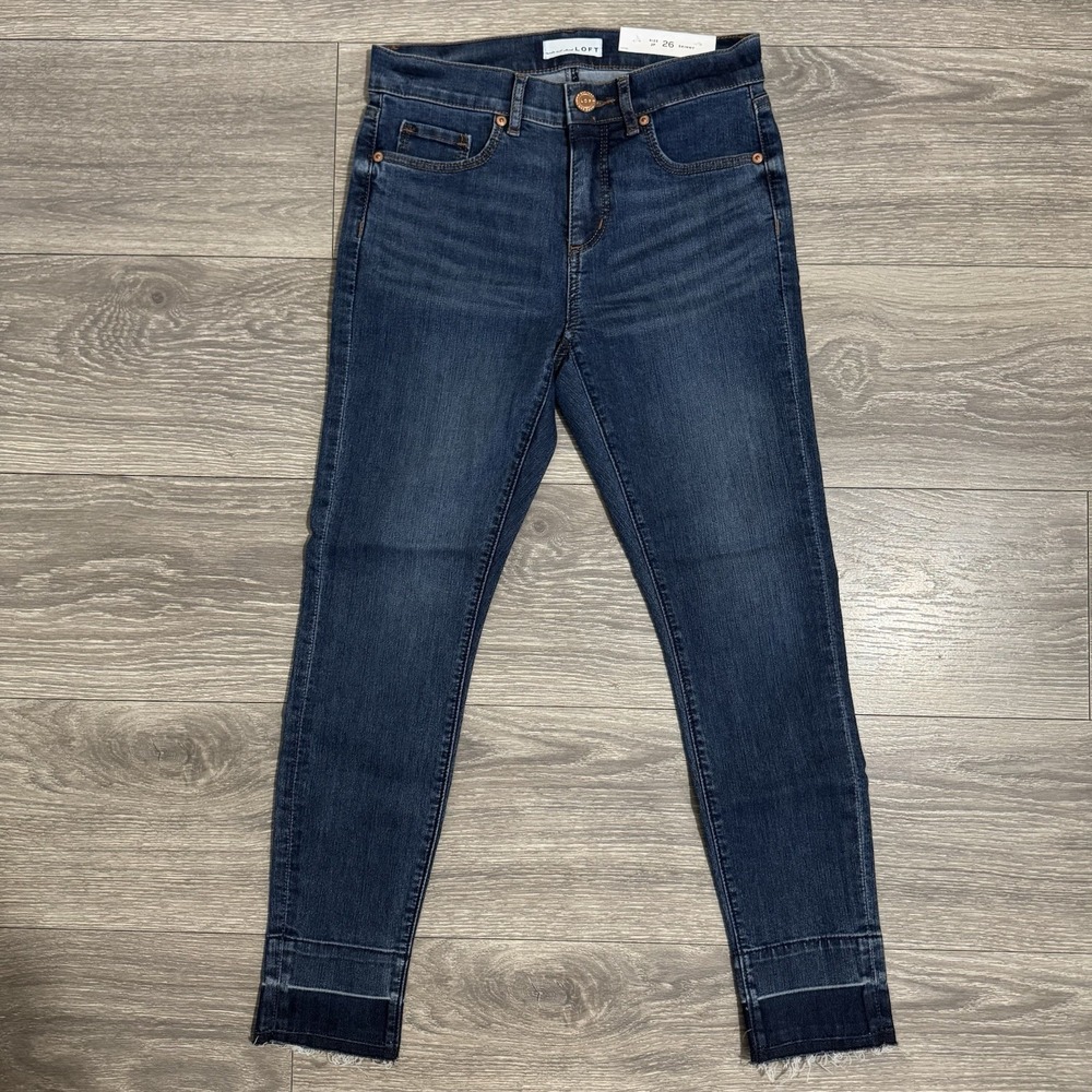 New LOFT Women Blue Skinny Jeans Size 26 P Slim Pockets Raw Hem Cotton Blend